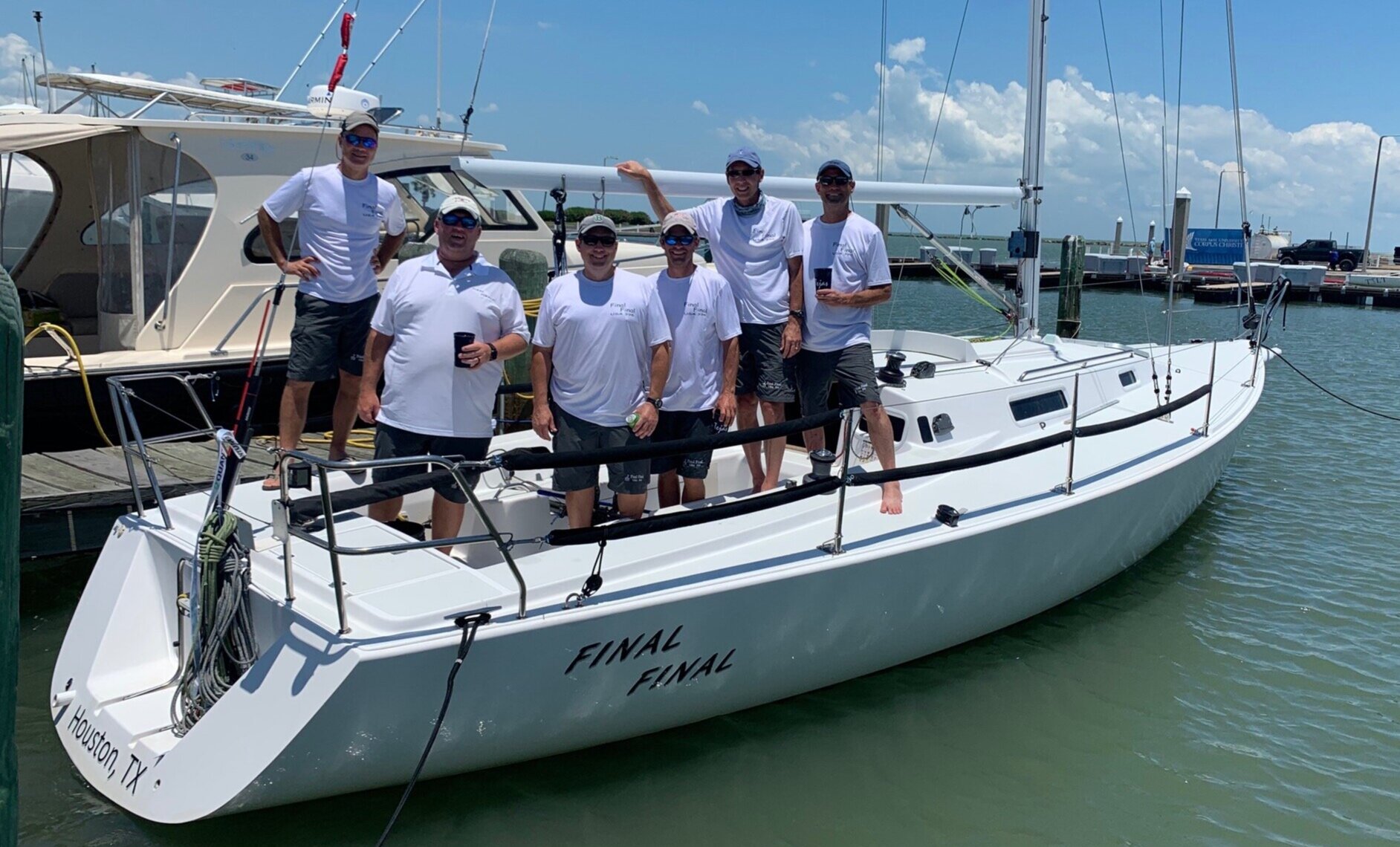 Ken Horne and his victorious crew.