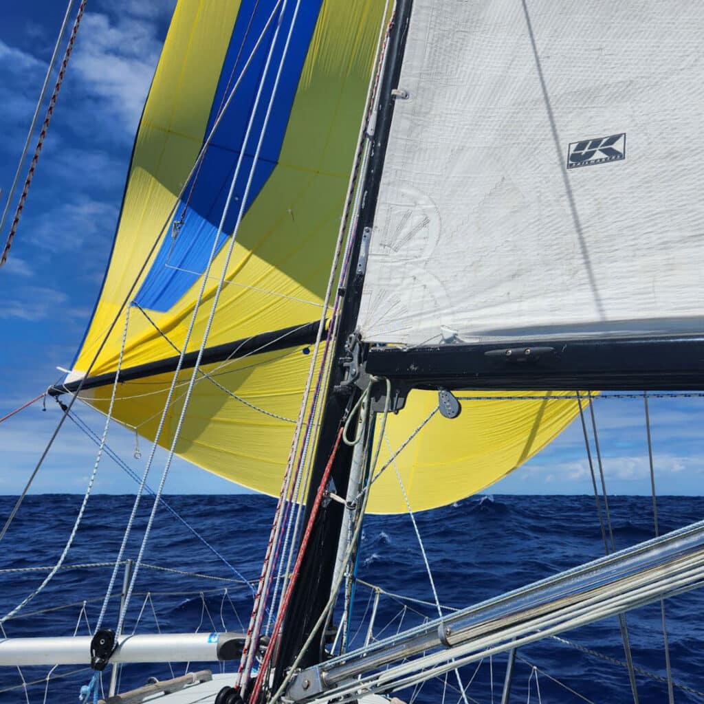 Brendan Huffman from UK Sailmakers’ Los Angeles loft recently completed his second Singlehanded Transpacific Race (SHTP), a 2,120-mile course from San Francisco, CA, to Kauai, HI. As he had in 2021, he sailed the race aboard his Santa Cruz 33 SIREN.