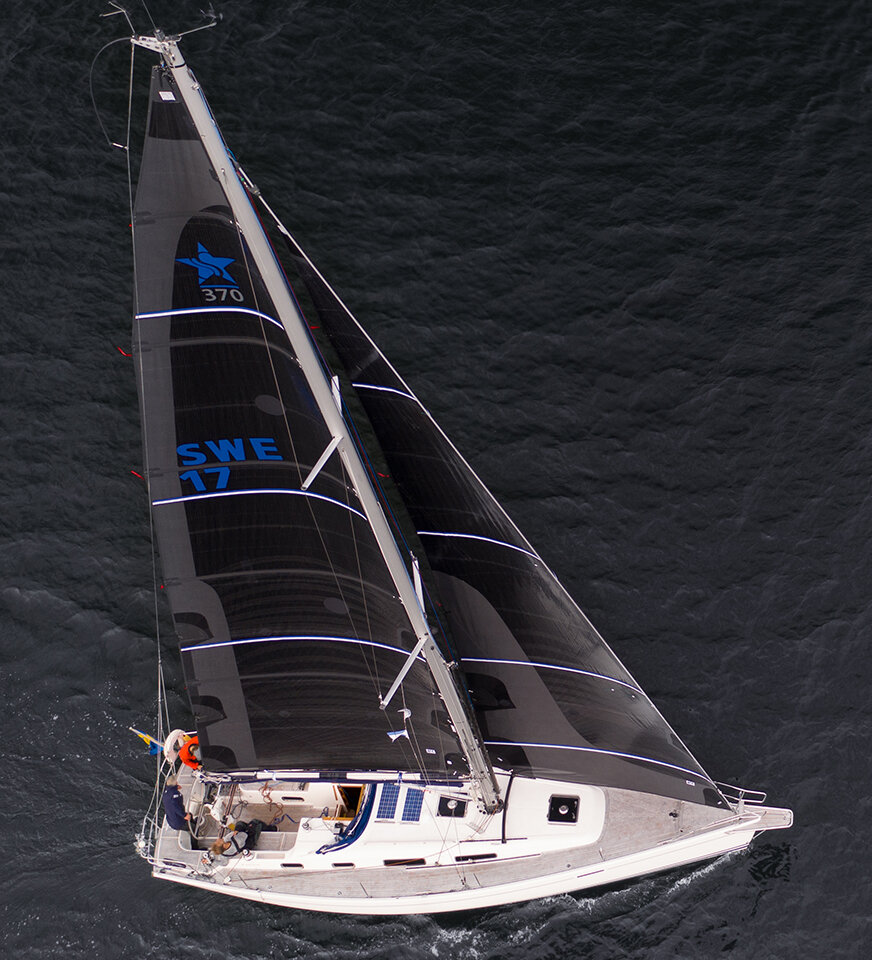 X-Drive Carbon sails with partial taffeta on the main and lower third of the jib leech.